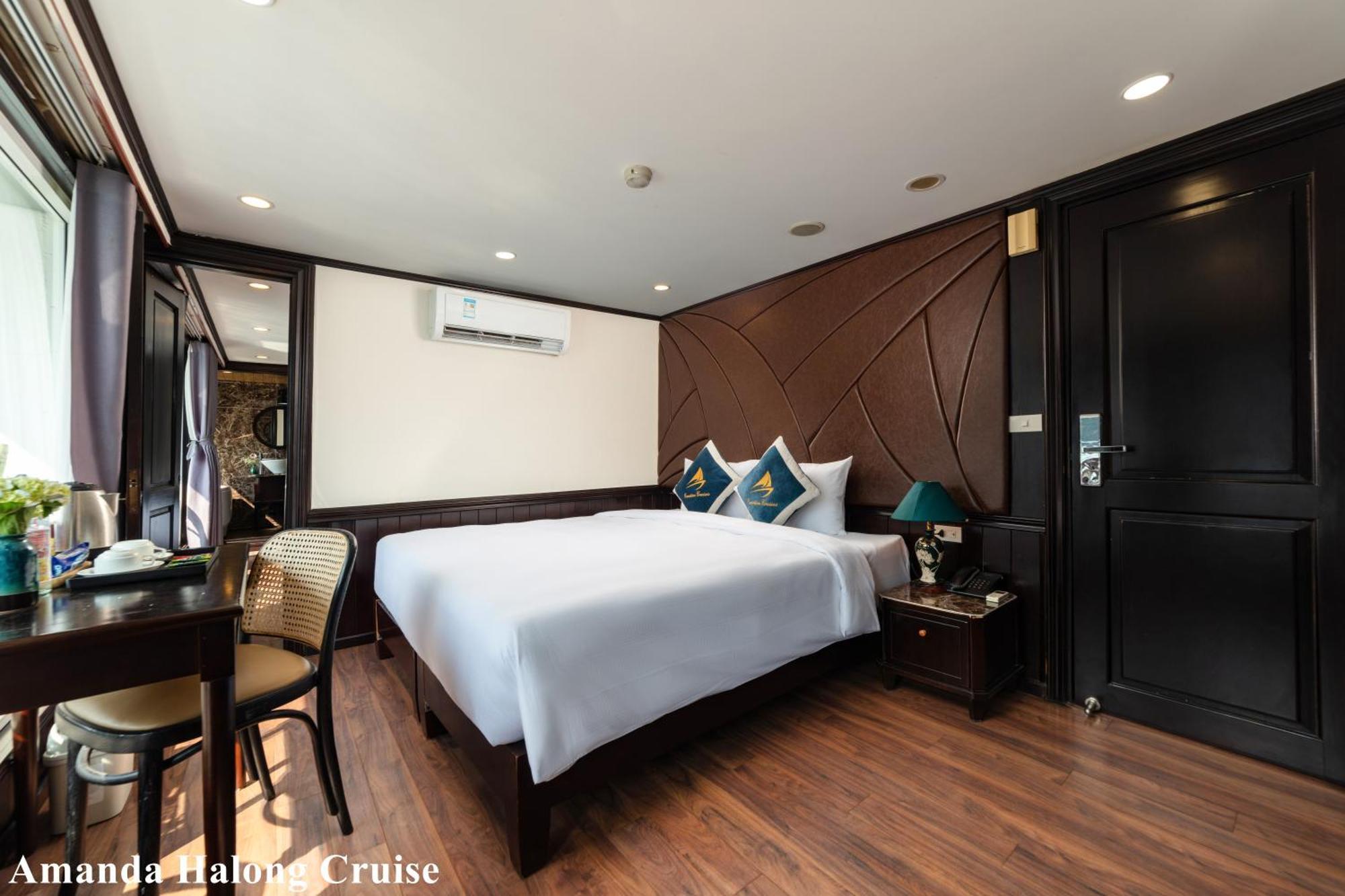 Amanda Luxury Cruise Hotel Ha Long Buitenkant foto