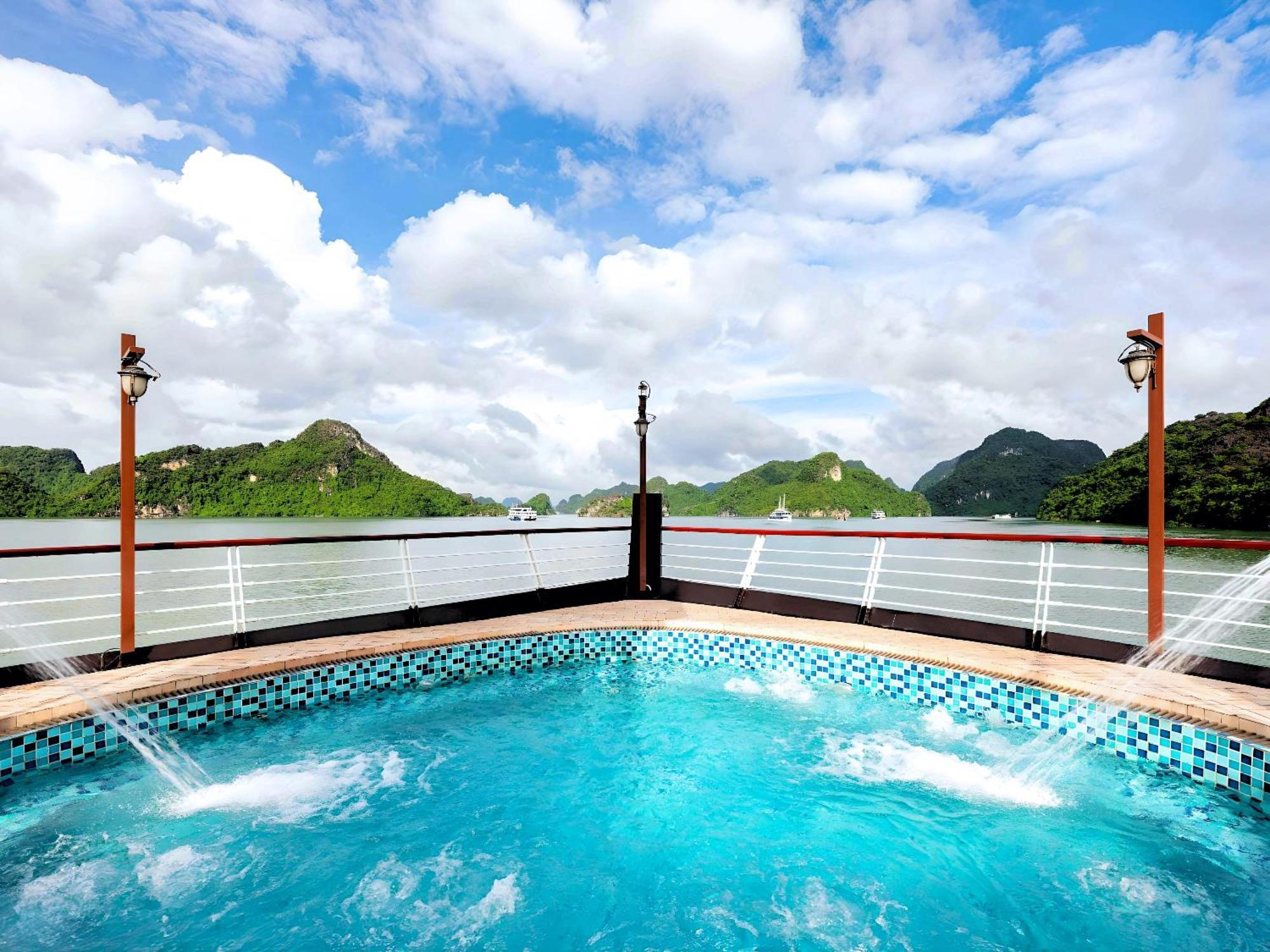 Amanda Luxury Cruise Hotel Ha Long Buitenkant foto